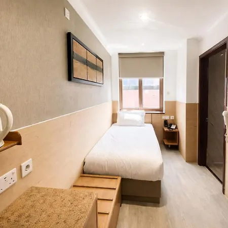 Eurotraveller Hotel- Express-2